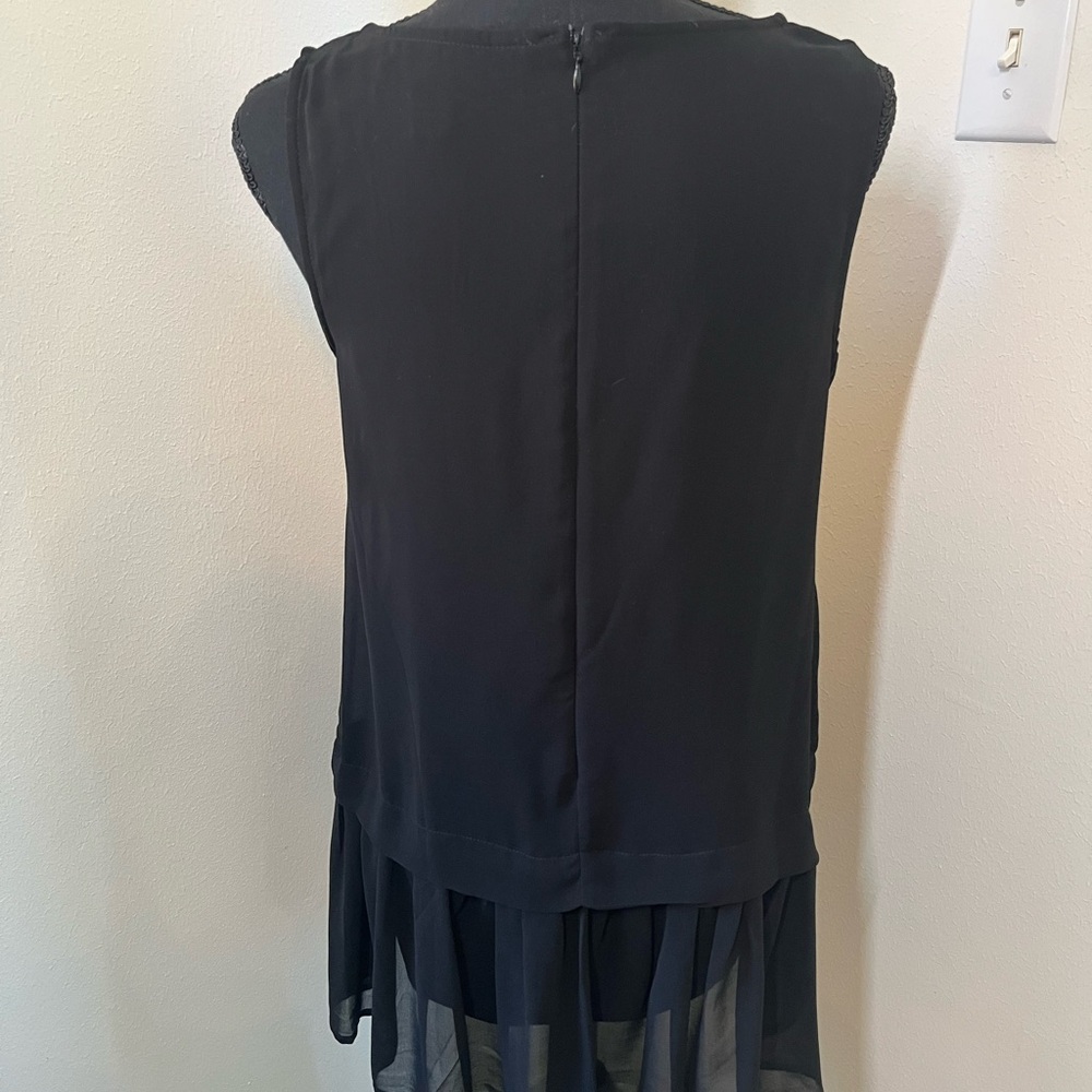 S LBD Sheath straight to gathered see-thru hem. Sleeveless Top - Picture 4 of 10